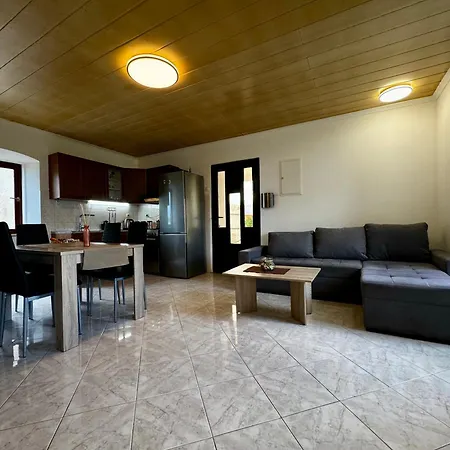 Apartment Klimno